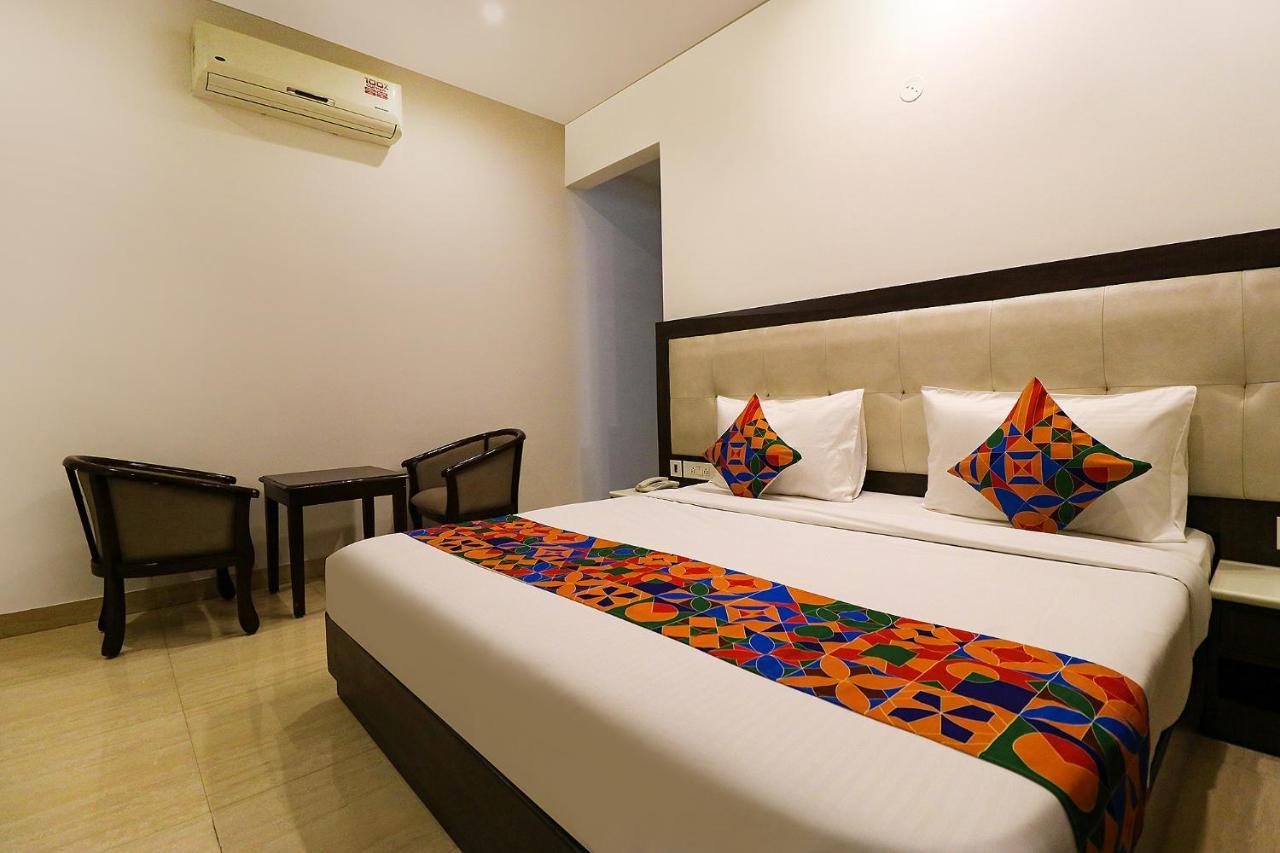 Fabhotel Oyster Villa Gurgaon Exterior foto